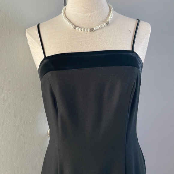 π¨π¦ Vintage Joseph Ribkoff Long Black Gown & Cropped Tuxedo Jacket, Size 10 - Picture 5 of 16